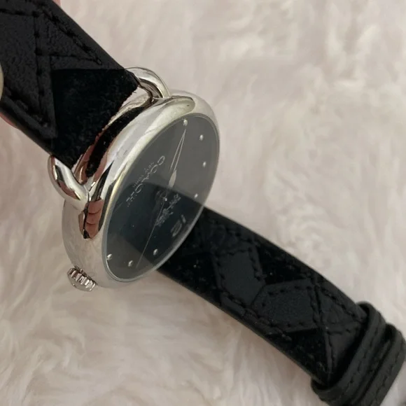 Coach Carriage Leather Watch - Picture 6 of 8